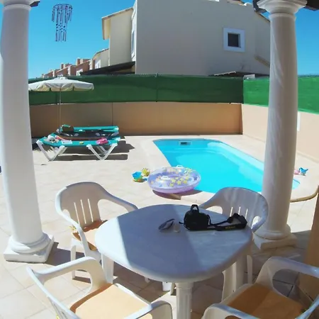 Vacacionales Granados Corralejo
