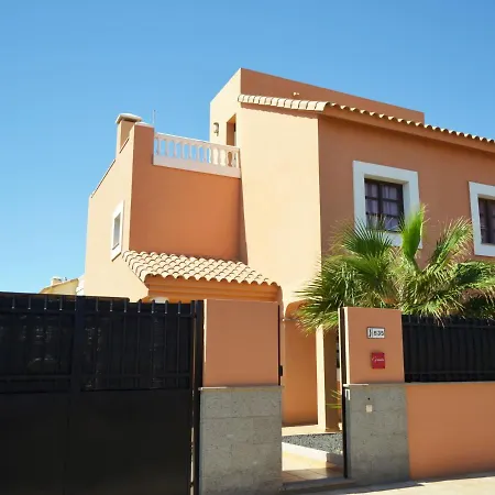 Vacacionales Granados Corralejo