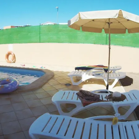 Vacacionales Granados Corralejo