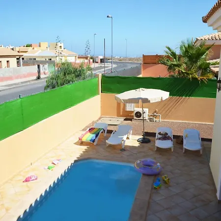 Vacacionales Granados * Corralejo